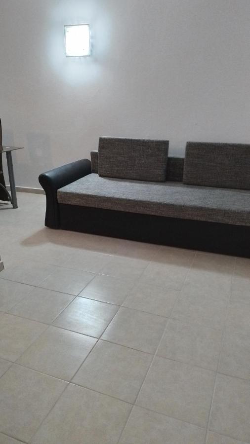 2 Studio Budapest Luaran gambar