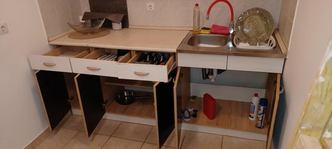 2 Studio Budapest Luaran gambar