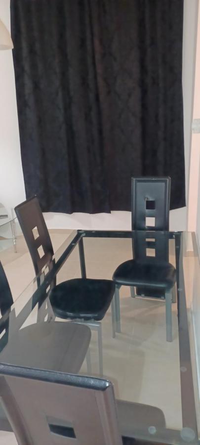 2 Studio Budapest Luaran gambar